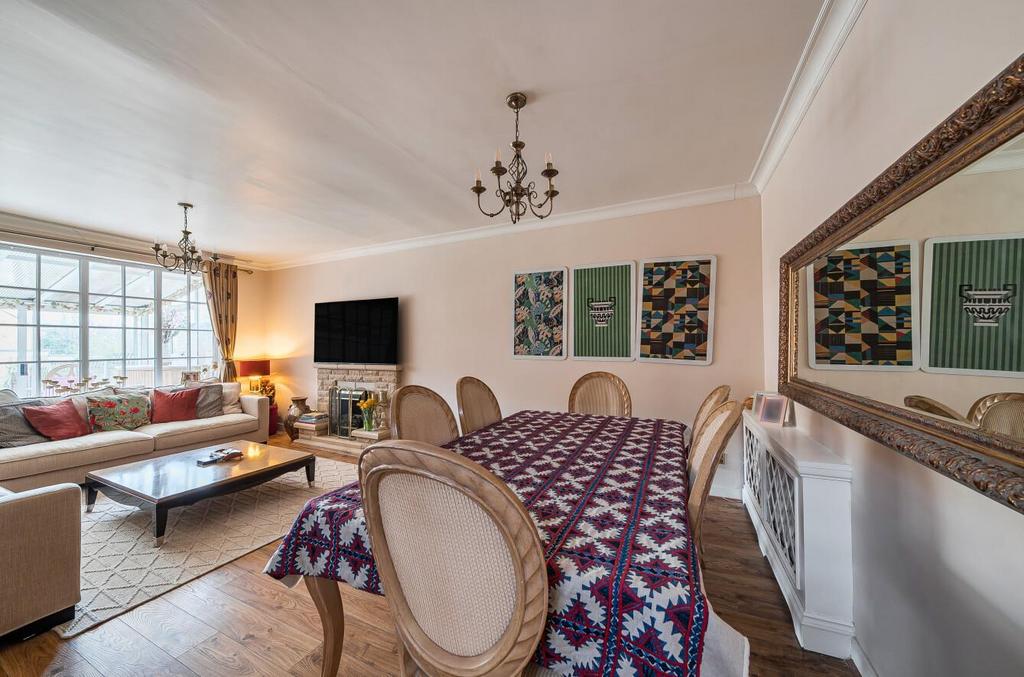 Davidson Frost-Wellings, DFW, Stanmore Hill, Stanm