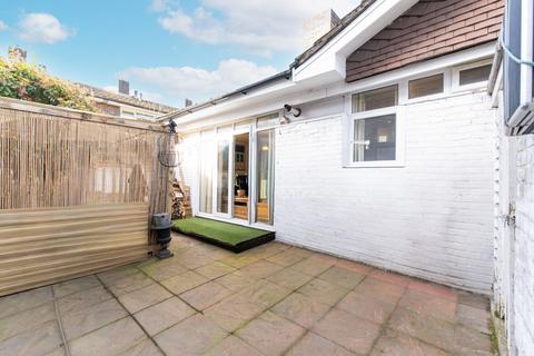 undefined, Delawyk Crescent, London SE24