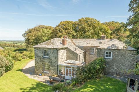 5 bedroom detached house for sale, Treneglos, Launceston