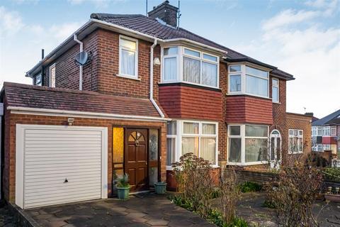 3 bedroom semi-detached house for sale - Bridgewater Road, Wembley