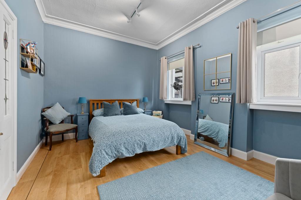 Bedroom with En-Suite