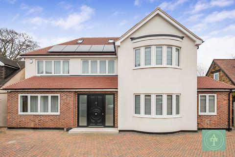 5 bedroom detached house for sale, Willenhall Avenue, New Barnet, Hertfordshire, EN5