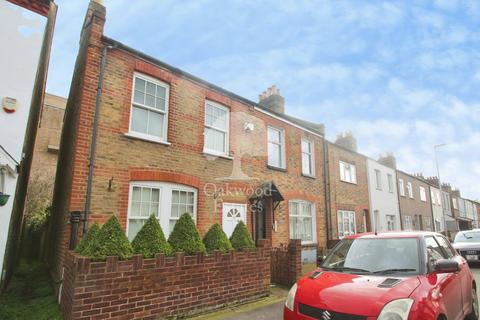 undefined, Winnock Road, West Drayton UB7