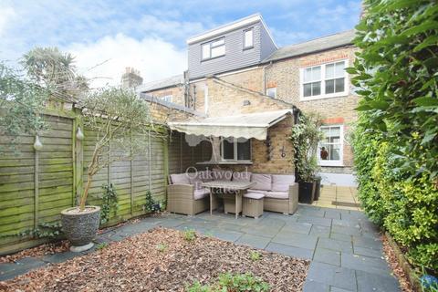 undefined, Winnock Road, West Drayton UB7