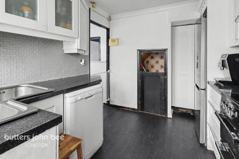 3 bedroom semi-detached house for sale, Newmount Road, Stoke-On-Trent