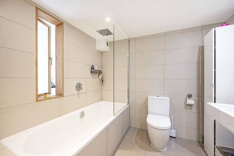 undefined, Ickburgh Road, Stoke Newington, London, E5