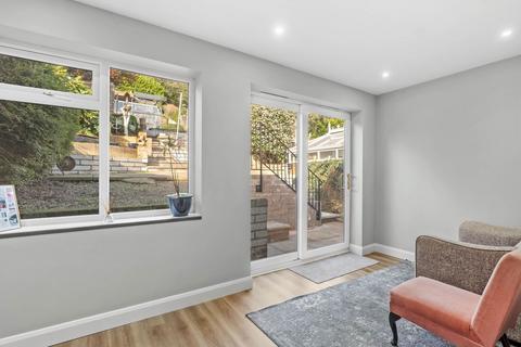 undefined, 15 Elbury Park Road, Worcester. WR4 9BG
