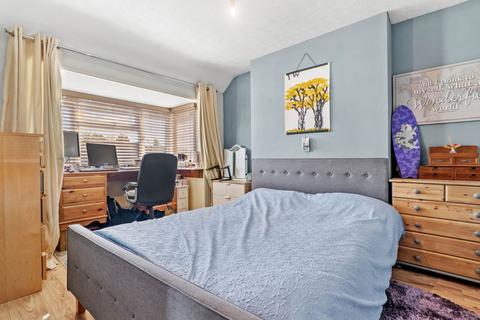 undefined, 15 Elbury Park Road, Worcester. WR4 9BG