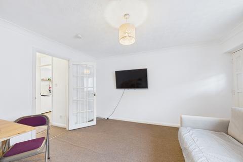 1 bedroom maisonette to rent, Puller Road, Boxmoor, HP1