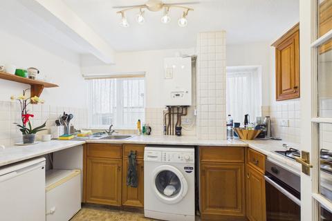 1 bedroom maisonette to rent, Puller Road, Boxmoor, HP1