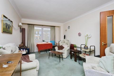 1 bedroom flat for sale, St. Leonards Road, Eastbourne