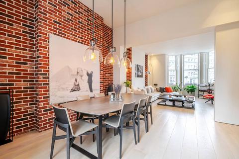3 bedroom maisonette for sale, Stanley Crescent, Notting Hill, London, W11