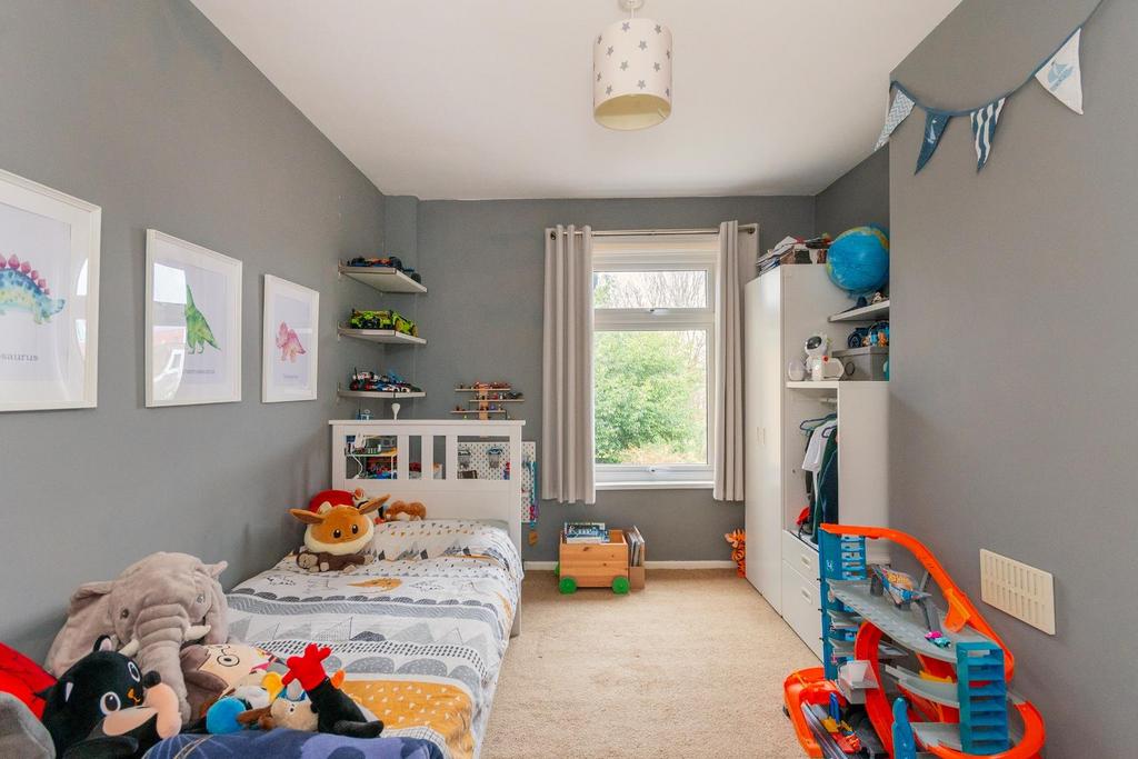 1 E6 RAV - Bedroom B.jpg