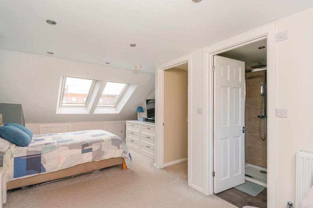 1 E6 RAV - Bedroom H.jpg