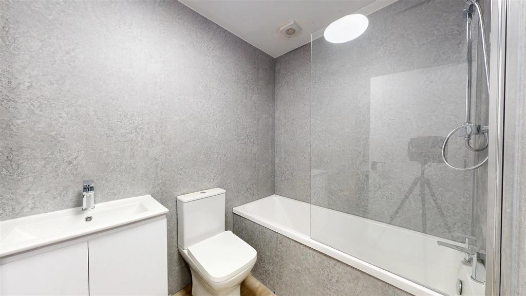 Flat-4-Crossley-Street-04152025 101852.jpg