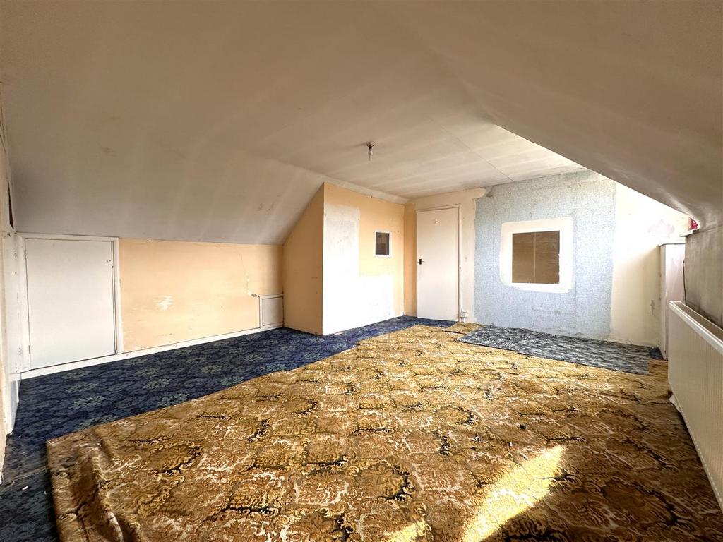 Bedroom One 729