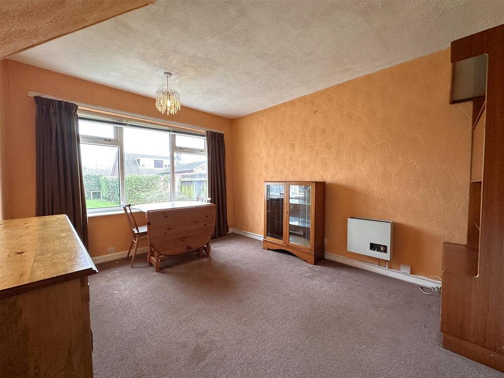 Dining Room 699