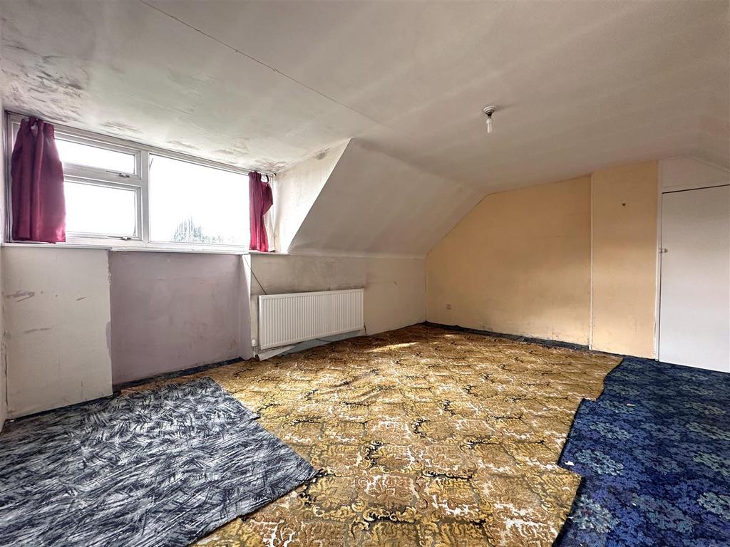 Master Bedroom  724
