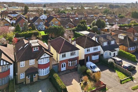 3 bedroom detached house for sale, Watford Road, Hertfordshire AL2