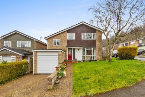 undefined, Warren Wood Drive, High Wycombe HP11