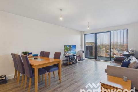 2 bedroom apartment for sale, George Street, Town Centre, Ashford, TN23