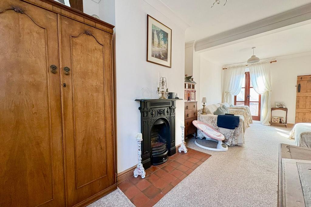Snug/Sitting Room
