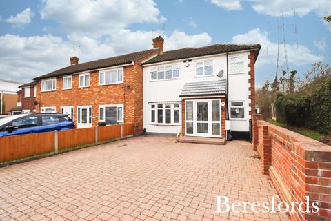 3 bedroom end of terrace house for sale - Front Lane, Upminster, RM14
