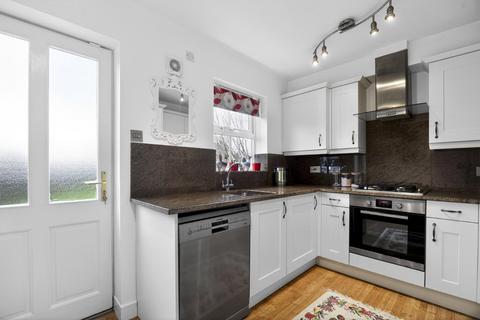 4 bedroom end of terrace house for sale, Hutton Gate, Harrogate