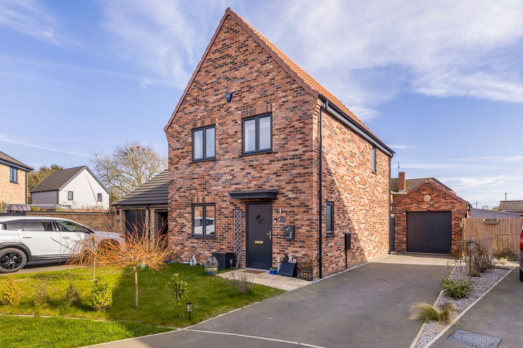 5 Emerald Road (Surfleet)-2.jpg