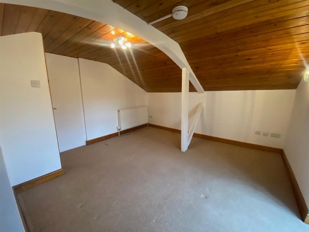 ATTIC 1.jpg