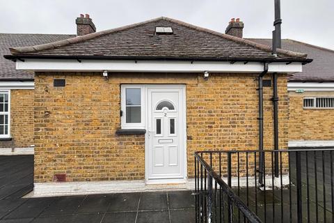 Westhorne Avenue, Eltham, SE9