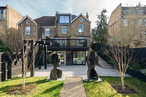 5 bedroom end of terrace house for sale, Canonbie Road, London SE23