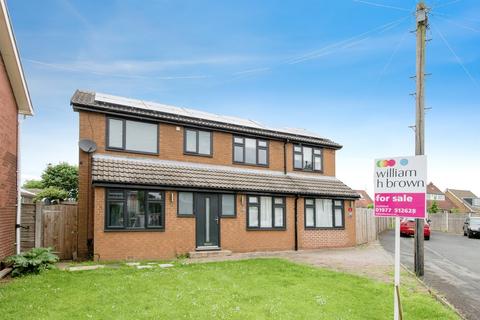 undefined, Hillcrest Close, Castleford