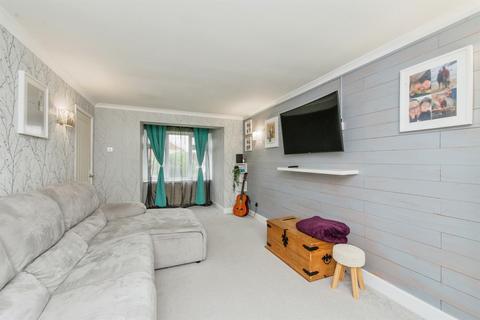 undefined, Hillcrest Close, Castleford
