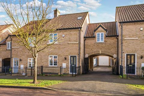4 bedroom semi-detached house for sale, Hardy Way, Fairfield, SG5