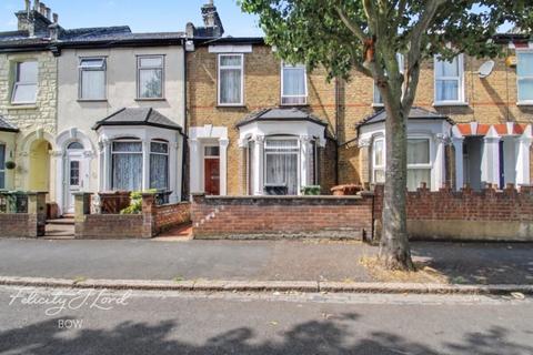 undefined, Ivy Road, LONDON