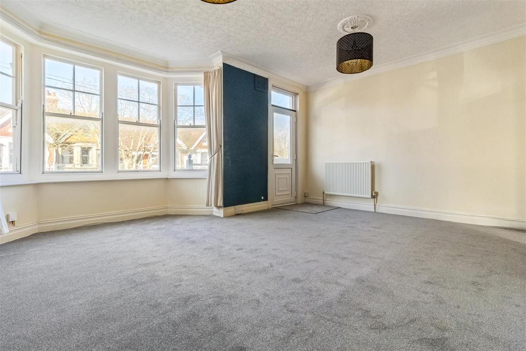 2, 42 Alexandra Road-006.JPG
