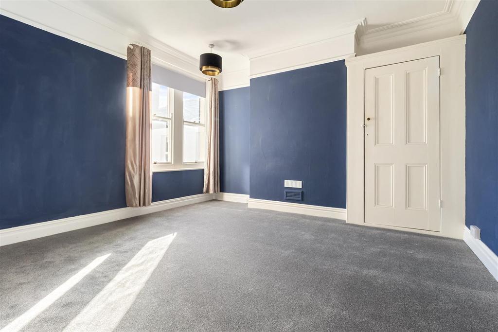 2, 42 Alexandra Road-009.JPG