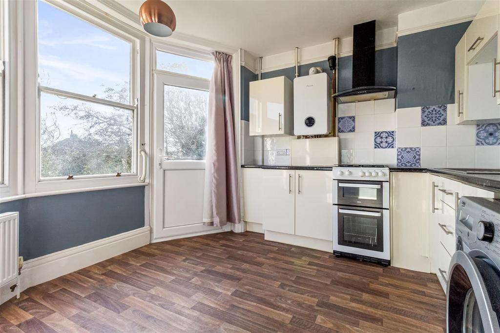 2, 42 Alexandra Road-013.JPG