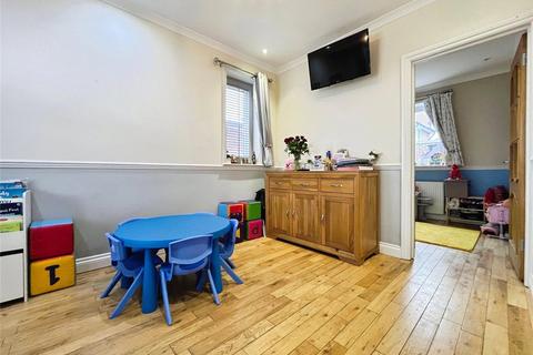 4 bedroom end of terrace house for sale, Tilbrook Road, London SE3