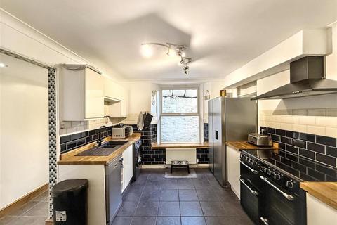3 bedroom terraced house for sale, Agar Road, Truro