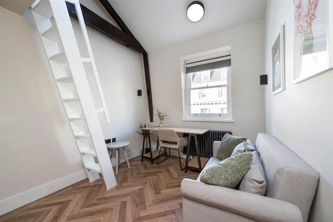 Studio to rent, Praed Street, Paddington W2
