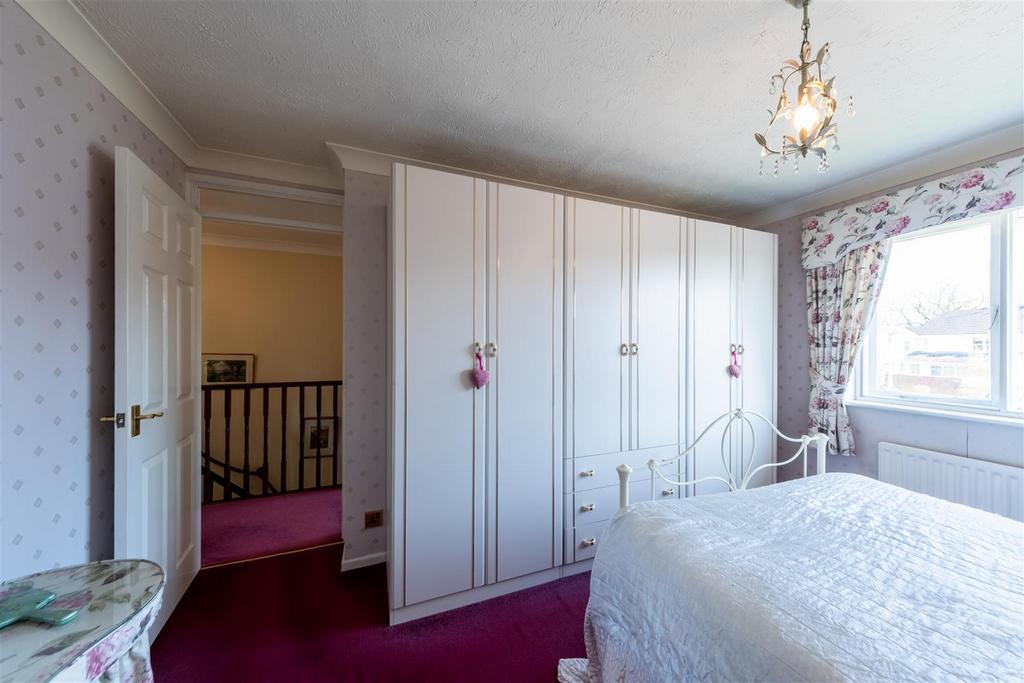 20 Woodlands Way-012.jpg