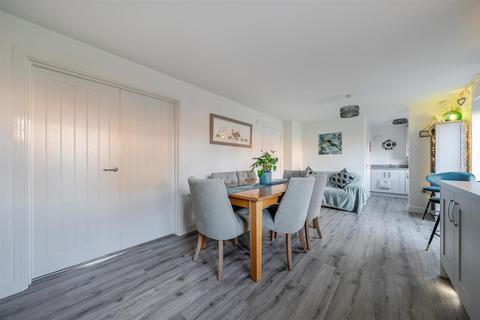 4 bedroom detached house for sale, 206 Holland Drive, Shrewsbury, SY2 5US