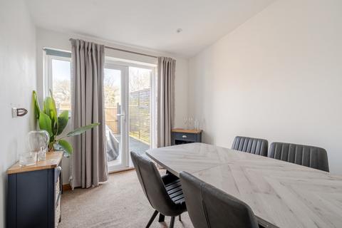 undefined, Gosport Road, Lower Farringdon, Alton, Hampshire, GU34