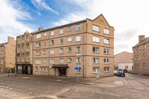 undefined, 39/19 East Crosscauseway, Newington, EH8 9HG