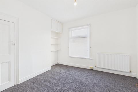 3 bedroom terraced house to rent, Thornton Street, Middlesbrough TS3