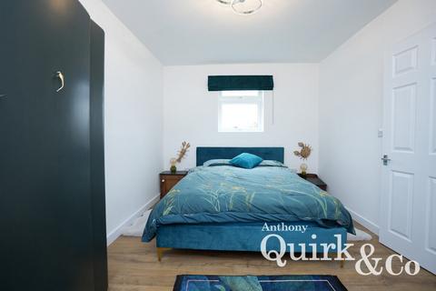 undefined, Hall Road, Rochford, SS4