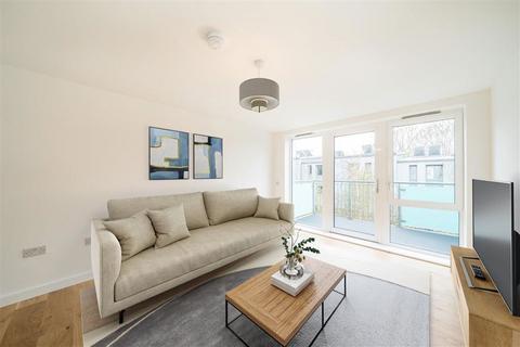 1 bedroom flat for sale, Wharncliffe Mews, London SW4
