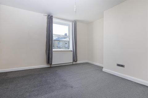 undefined, Broomfield Road, Huddersfield HD1